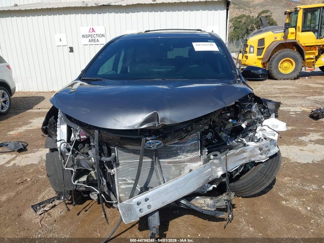 Продажа на аукционе авто 2025 Toyota Sienna Xse, vin: 5TDDRKEC6SS280044, номер лота: 44756248