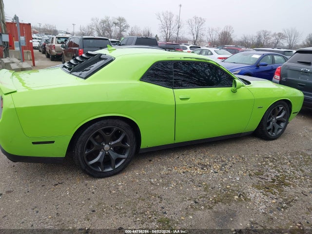44756284 :رقم المزاد ، 2C3CDZBT7FH758052 vin ، 2015 Dodge Challenger R/t Plus مزاد بيع