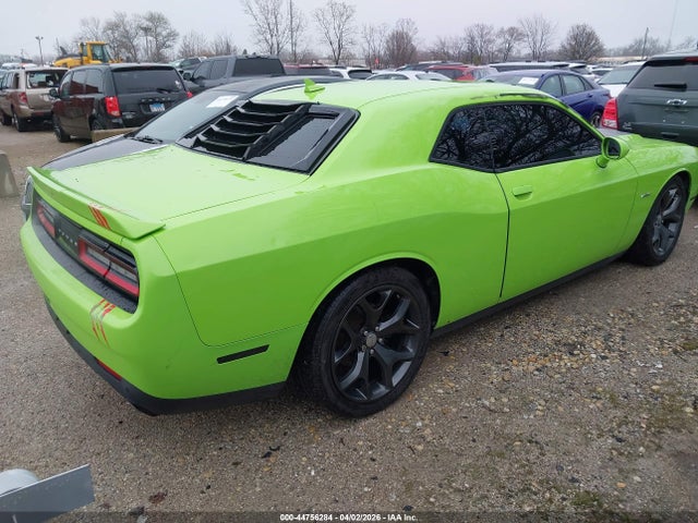 44756284 :رقم المزاد ، 2C3CDZBT7FH758052 vin ، 2015 Dodge Challenger R/t Plus مزاد بيع