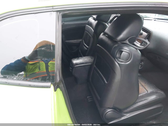 44756284 :رقم المزاد ، 2C3CDZBT7FH758052 vin ، 2015 Dodge Challenger R/t Plus مزاد بيع
