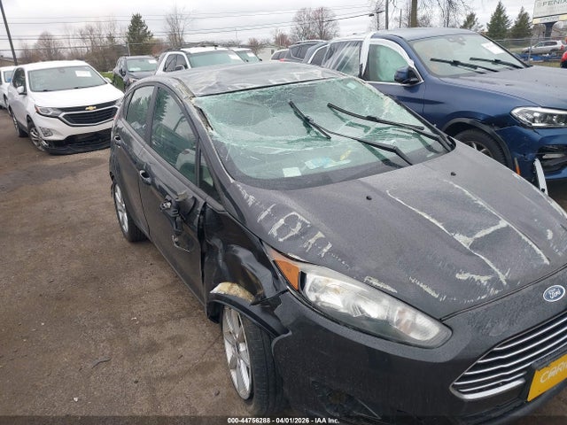 44756288 :رقم المزاد ، 3FADP4EJ3FM200954 vin ، 2015 Ford Fiesta Se مزاد بيع