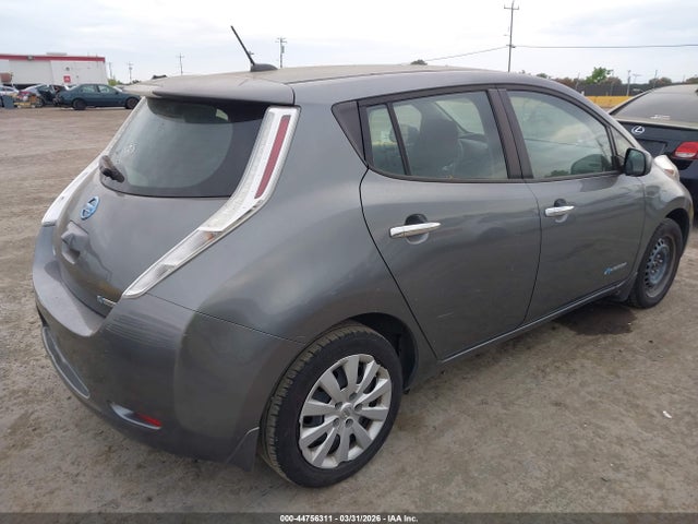 2015 NISSAN LEAF 1N4AZ0CP3FC305055 Photo 3