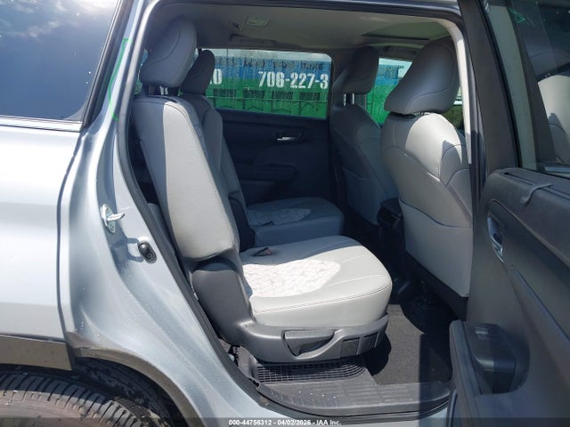 Продаж на аукціоні авто 2023 Toyota Highlander Hybrid Xle Bronze, vin: 5TDAARAHXPS528484, номер лоту: 44756312