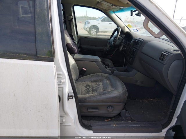 2002 FORD EXPLORER 1FMZU63W52ZB31885 Photo 4