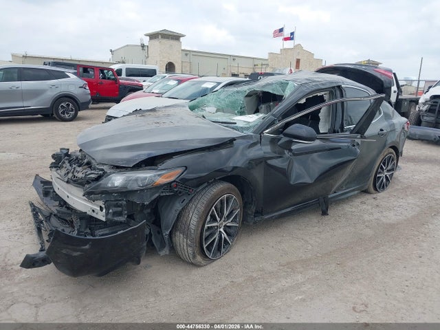 44756330 :رقم المزاد ، 4T1G11AKXPU768522 vin ، 2023 Toyota Camry Se مزاد بيع