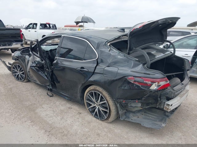 44756330 :رقم المزاد ، 4T1G11AKXPU768522 vin ، 2023 Toyota Camry Se مزاد بيع