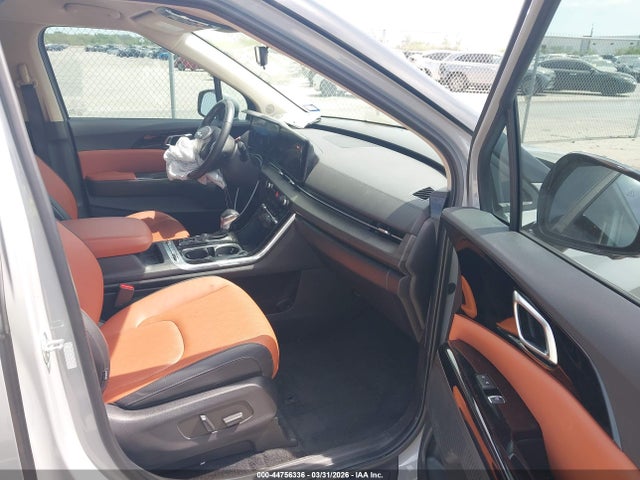 Продаж на аукціоні авто 2024 Kia Carnival Mpv Sx, vin: KNDNE5H3XR6350524, номер лоту: 44756336