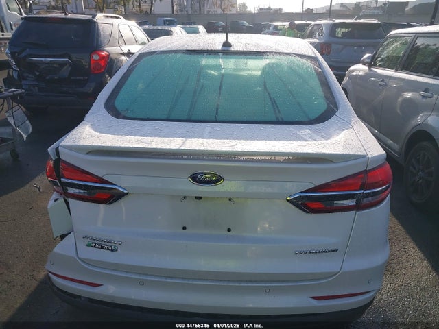 Ford Fusion Energi Titanium 2019 3FA6P0SU5KR251773 Image 17