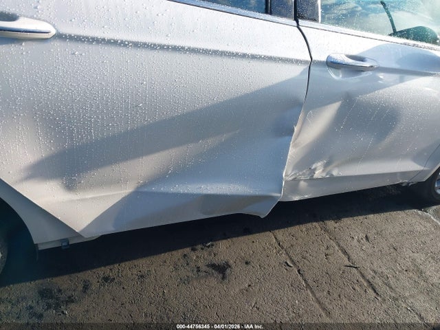 Ford Fusion Energi Titanium 2019 3FA6P0SU5KR251773 Image 18