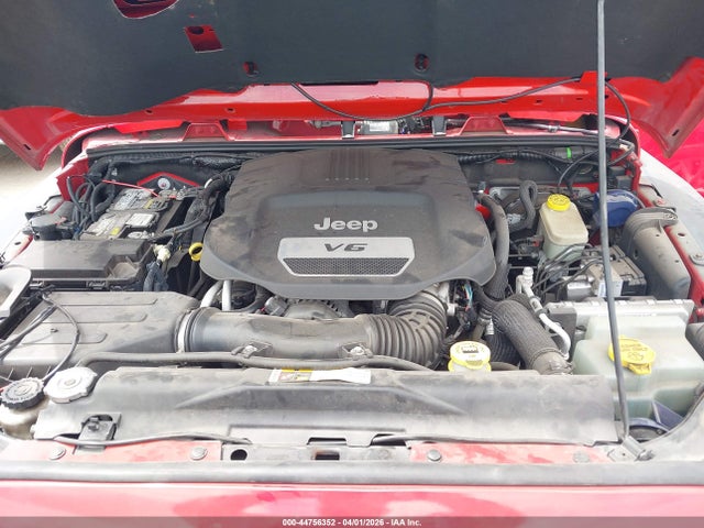 44756352 :رقم المزاد ، 1C4HJWDG0EL295245 vin ، 2014 Jeep Wrangler Unlimited Sport مزاد بيع