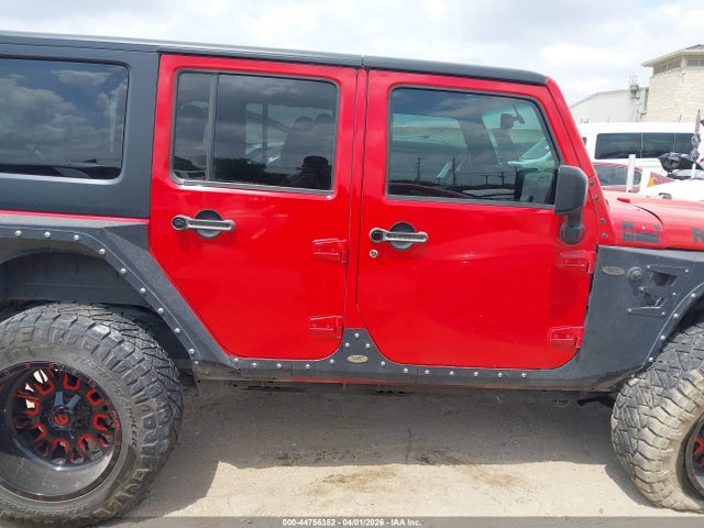 44756352 :رقم المزاد ، 1C4HJWDG0EL295245 vin ، 2014 Jeep Wrangler Unlimited Sport مزاد بيع