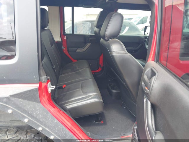 44756352 :رقم المزاد ، 1C4HJWDG0EL295245 vin ، 2014 Jeep Wrangler Unlimited Sport مزاد بيع