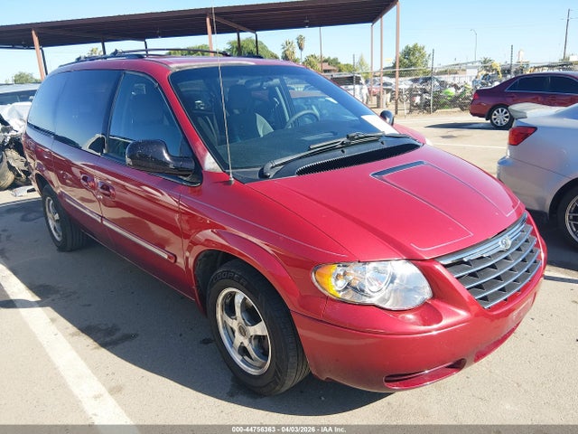 2005 CHRYSLER TOWN & COUNTRY 2C8GP54L05R103216