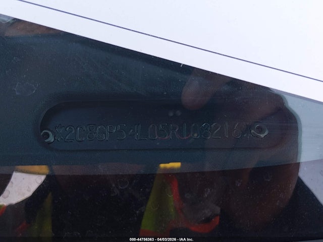 2005 CHRYSLER TOWN & COUNTRY 2C8GP54L05R103216 Photo 8