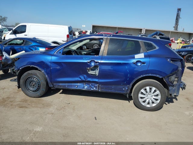 JN1BJ1CV1LW255313 Nissan Rogue Sport S Fwd Xtronic Cvt