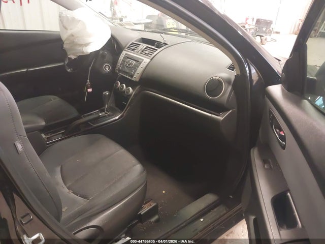 Продажа на аукционе авто 2011 Mazda Mazda6 S Touring Plus, vin: 1YVHZ8CB5B5M09664, номер лота: 44756405