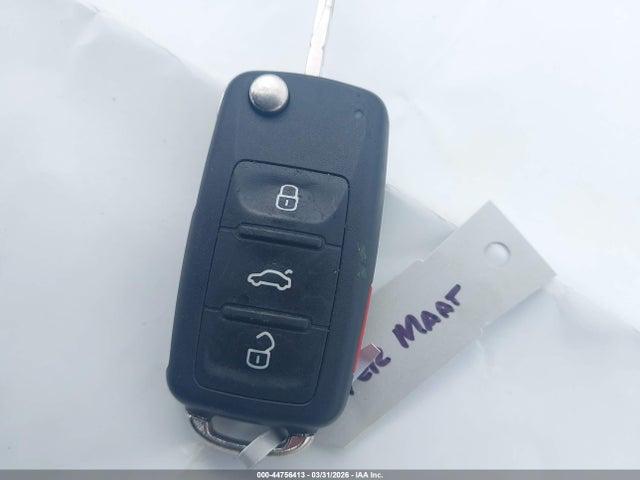 44756413 :رقم المزاد ، 3VWDX7AJ3CM457042 vin ، 2012 Volkswagen Jetta 2.5l Se مزاد بيع