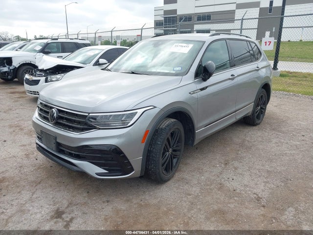Продажа на аукционе авто 2022 Volkswagen Tiguan 2.0t Se R-line Black, vin: 3VVCB7AX2NM022678, номер лота: 44756431
