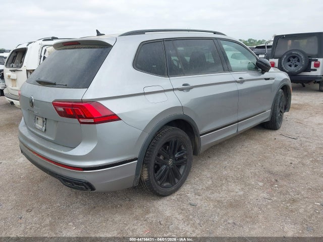 Продажа на аукционе авто 2022 Volkswagen Tiguan 2.0t Se R-line Black, vin: 3VVCB7AX2NM022678, номер лота: 44756431