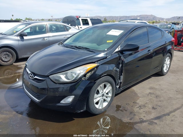 2013 Hyundai Elantra Gls მანქანა იყიდება აუქციონზე, vin: KMHDH4AE9DU748445, აუქციონის ნომერი: 44756443