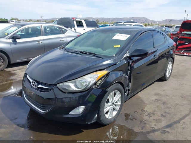2013 Hyundai Elantra Gls მანქანა იყიდება აუქციონზე, vin: KMHDH4AE9DU748445, აუქციონის ნომერი: 44756443