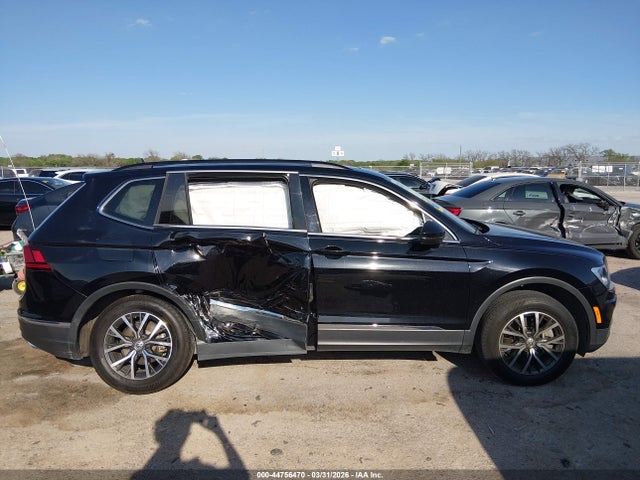 Продаж на аукціоні авто 2020 Volkswagen Tiguan 2.0t Se/2.0t Se R-line Black/2.0t Sel, vin: 3VV3B7AX3LM061549, номер лоту: 44756470