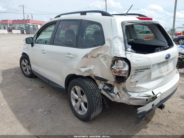 44756478 :رقم المزاد ، JF2SJADC4FH585497 vin ، 2015 Subaru Forester 2.5i Premium مزاد بيع