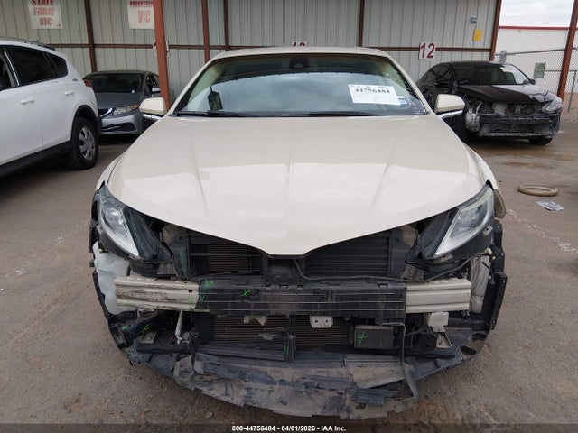 Продажа на аукционе авто 2015 Lincoln Mkz, vin: 3LN6L2GKXFR617799, номер лота: 44756484