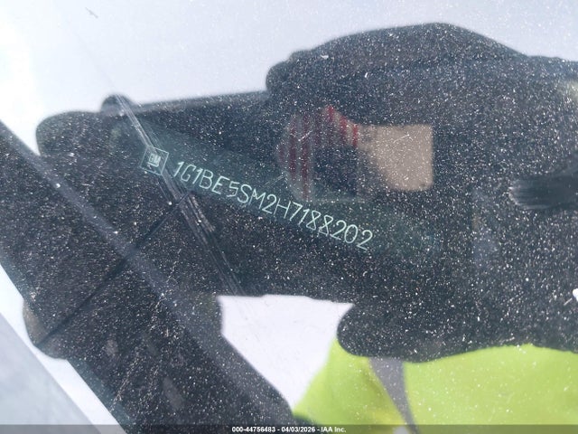 2017 CHEVROLET CRUZE 1G1BE5SM2H7188202 Photo 8