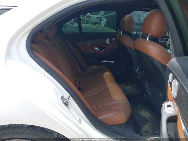 Продаж на аукціоні авто 2019 Mercedes-benz Amg C 43 4matic, vin: 55SWF6EB7KU290102, номер лоту: 44756485