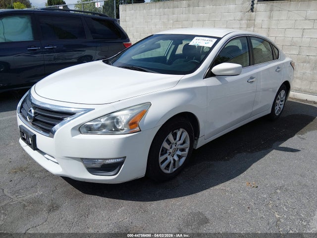 2015 Nissan Altima 2.5/2.5 S/2.5 Sl/2.5 Sv მანქანა იყიდება აუქციონზე, vin: 1N4AL3AP2FC439089, აუქციონის ნომერი: 44756498