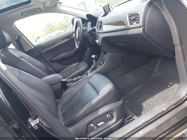 Продажа на аукционе авто 2016 Audi Q3 2.0t Premium Plus, vin: WA1EFCFS5GR008920, номер лота: 44756514