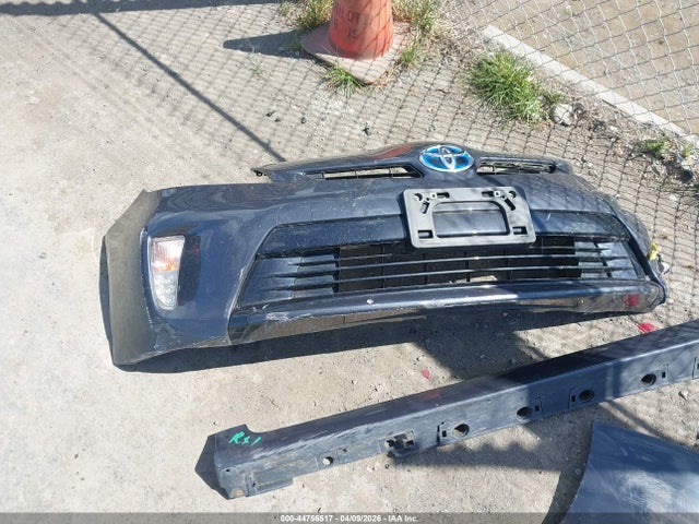 Toyota Prius Four 2015 JTDKN3DU4F1981316 Image 18