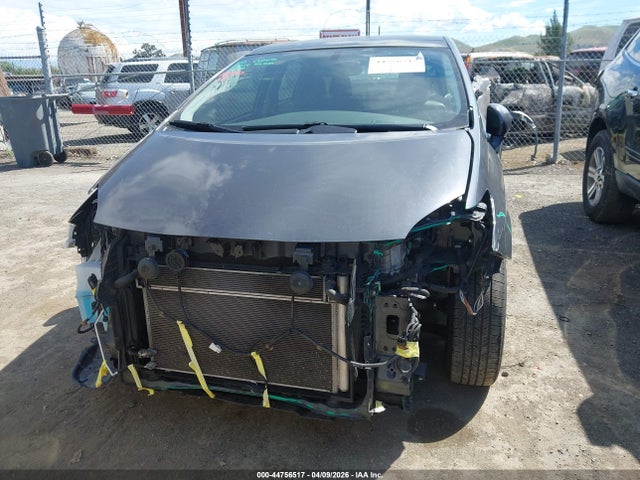 Toyota Prius Four 2015 JTDKN3DU4F1981316 Image 6