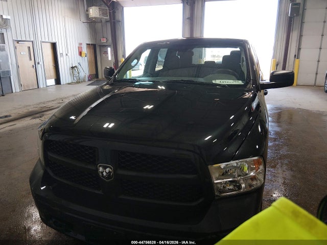 1C6RR7KG1HS753558 RAM 1500 Tradesman 4x4 5&#039;7 Box