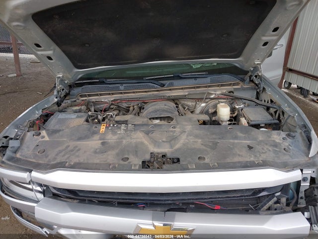 44756543 :رقم المزاد ، 3GCUKREC8HG185800 vin ، 2017 Chevrolet Silverado 1500 2lt مزاد بيع