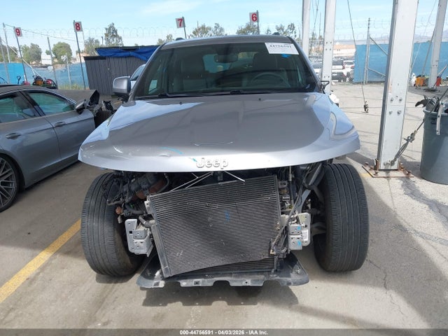 1C4RJEAG0KC790270 Jeep Grand Cherokee Laredo E 4x2