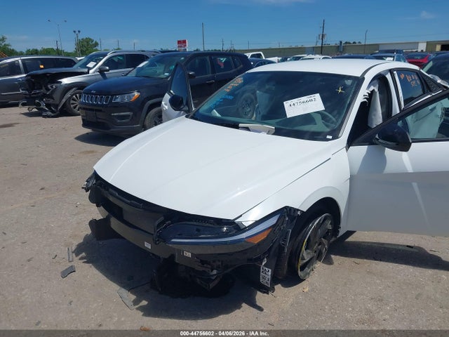 44756602 :رقم المزاد ، KMHLM4DG4TU142201 vin ، 2026 Hyundai Elantra Sel Sport مزاد بيع
