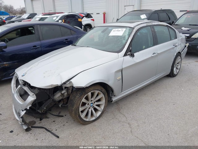 2011 Bmw 328i Xdrive მანქანა იყიდება აუქციონზე, vin: WBAPK7C57BA463689, აუქციონის ნომერი: 44756672