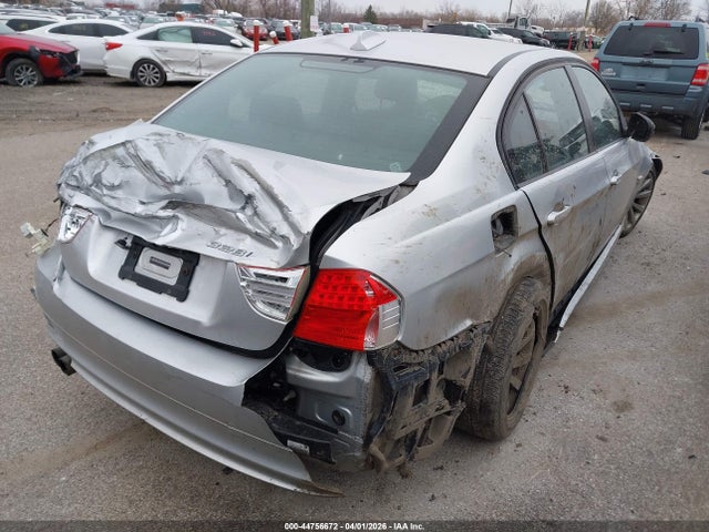 2011 Bmw 328i Xdrive მანქანა იყიდება აუქციონზე, vin: WBAPK7C57BA463689, აუქციონის ნომერი: 44756672