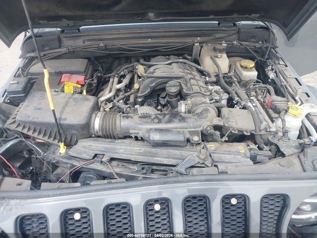 1C4HJXEG6NW110053 Jeep Wrangler Unlimited Sahara Altitude 4x4