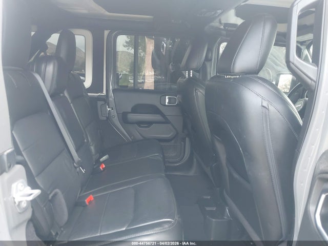 1C4HJXEG6NW110053 Jeep Wrangler Unlimited Sahara Altitude 4x4