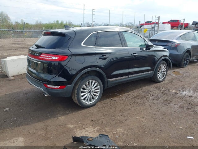 2019 LINCOLN MKC 5LMCJ1D97KUL38069 Photo 3