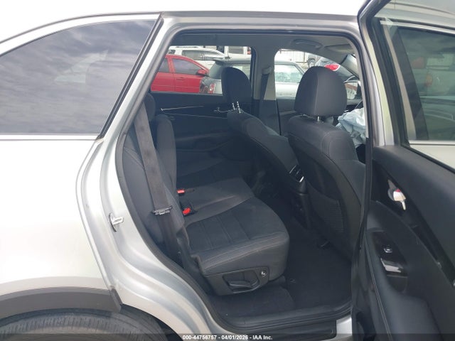 44756757 :رقم المزاد ، 5XYPG4A32LG664065 vin ، 2020 Kia Sorento 2.4l Lx مزاد بيع