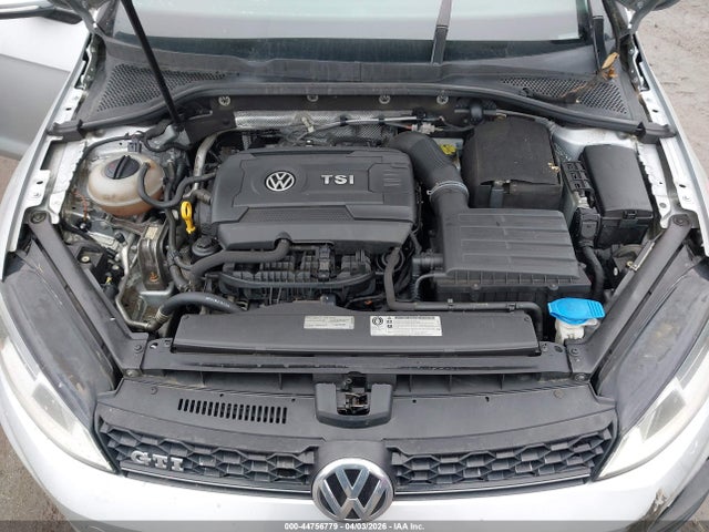 3VW5T7AU7FM102423 Volkswagen Golf Gti 2.0t S 4-door