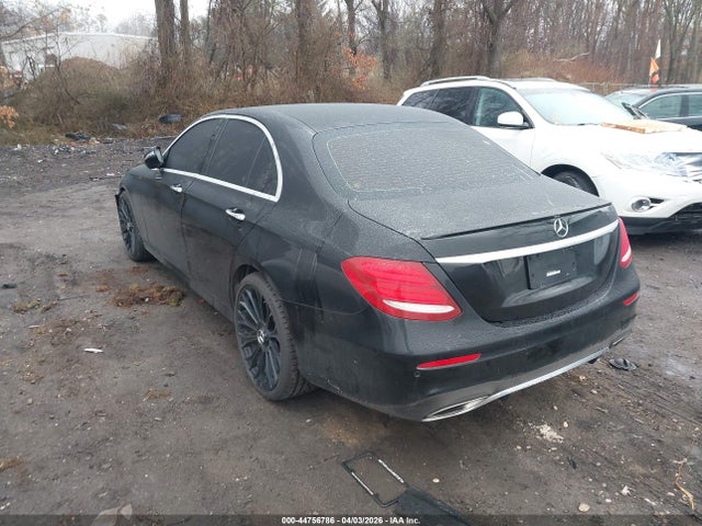 44756786 :رقم المزاد ، WDDZF4KB5KA522654 vin ، 2019 Mercedes-benz E 300 4matic مزاد بيع