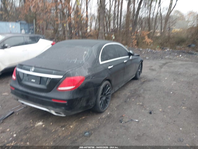 44756786 :رقم المزاد ، WDDZF4KB5KA522654 vin ، 2019 Mercedes-benz E 300 4matic مزاد بيع