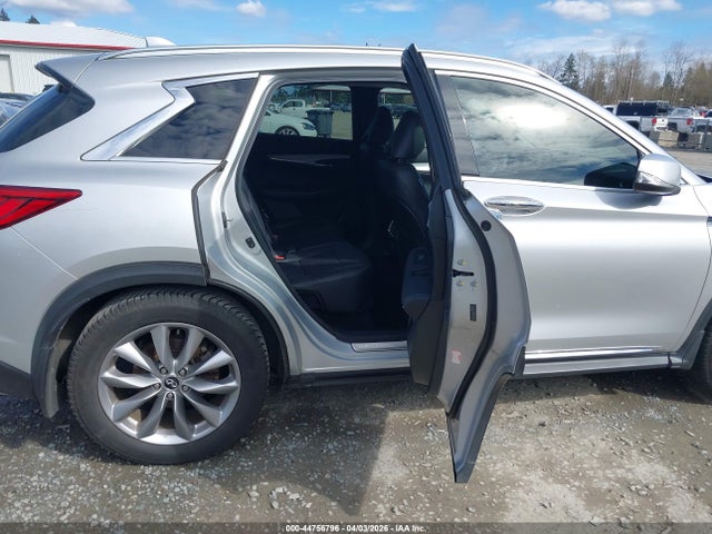 3PCAJ5M18KF137113 Infiniti Qx50 Luxe