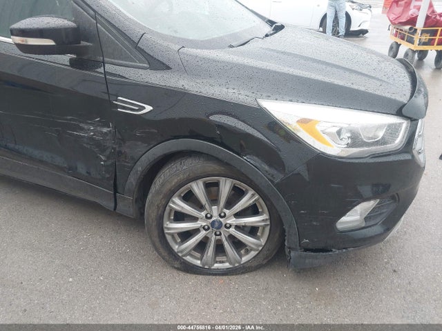 Aukcja sprzedaży 2017 Ford Escape Titanium, vin: 1FMCU0J92HUD95667, numer aukcji: 44756816
