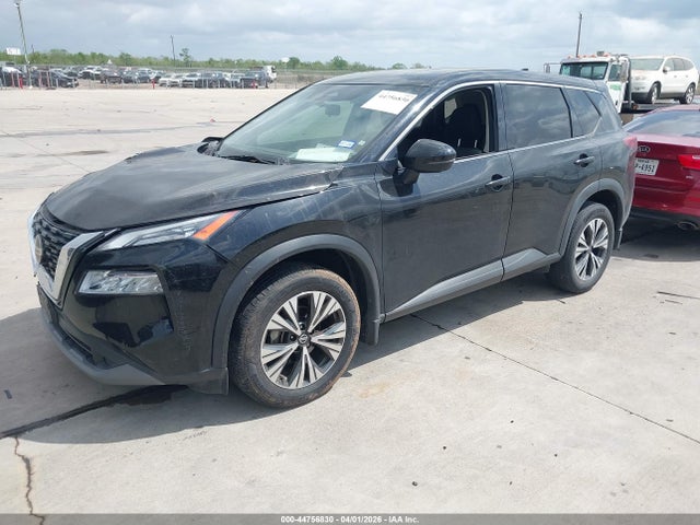 JN8AT3BA6MW018108 Nissan Rogue Sv Fwd